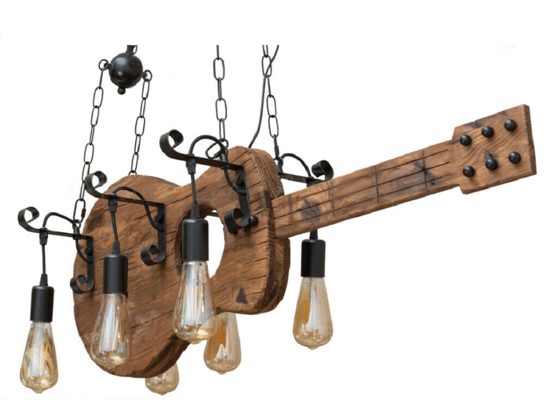 Lampadario sospensione coutry rustico in legno forma di chitarra 6 attacchi e27